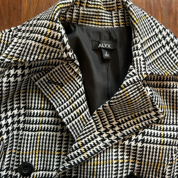 Women’s Black and White Plaid Peacoat Jacket - Picture 4 of 6